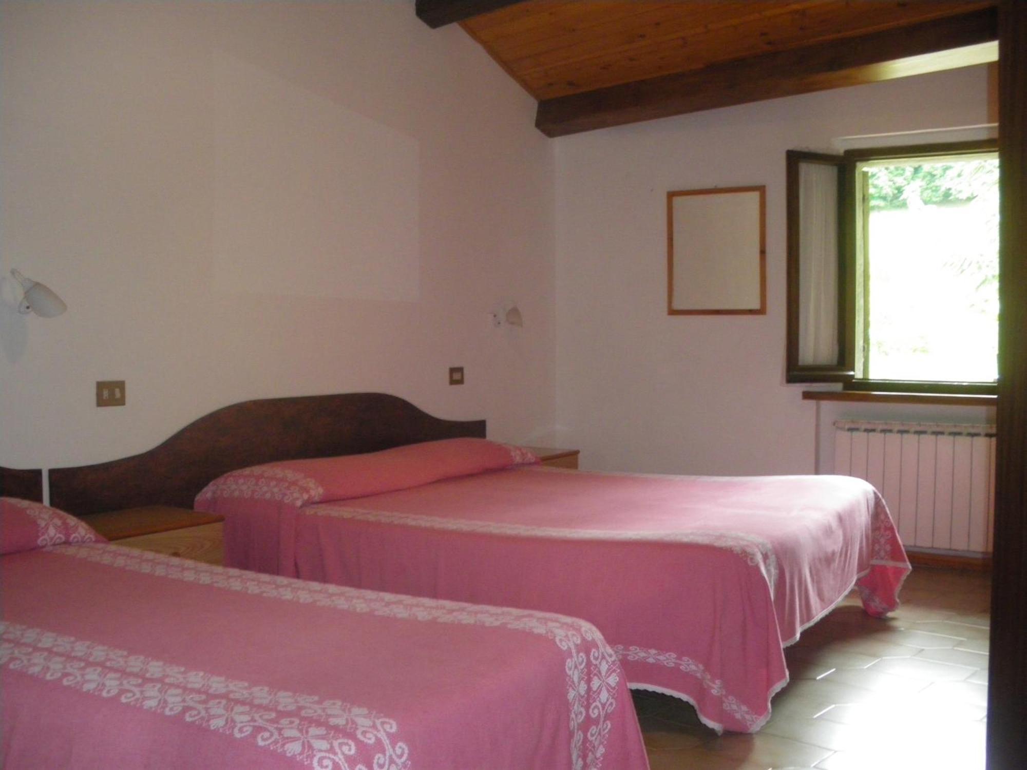 Agriturismo Orsaiola Урбания Экстерьер фото
