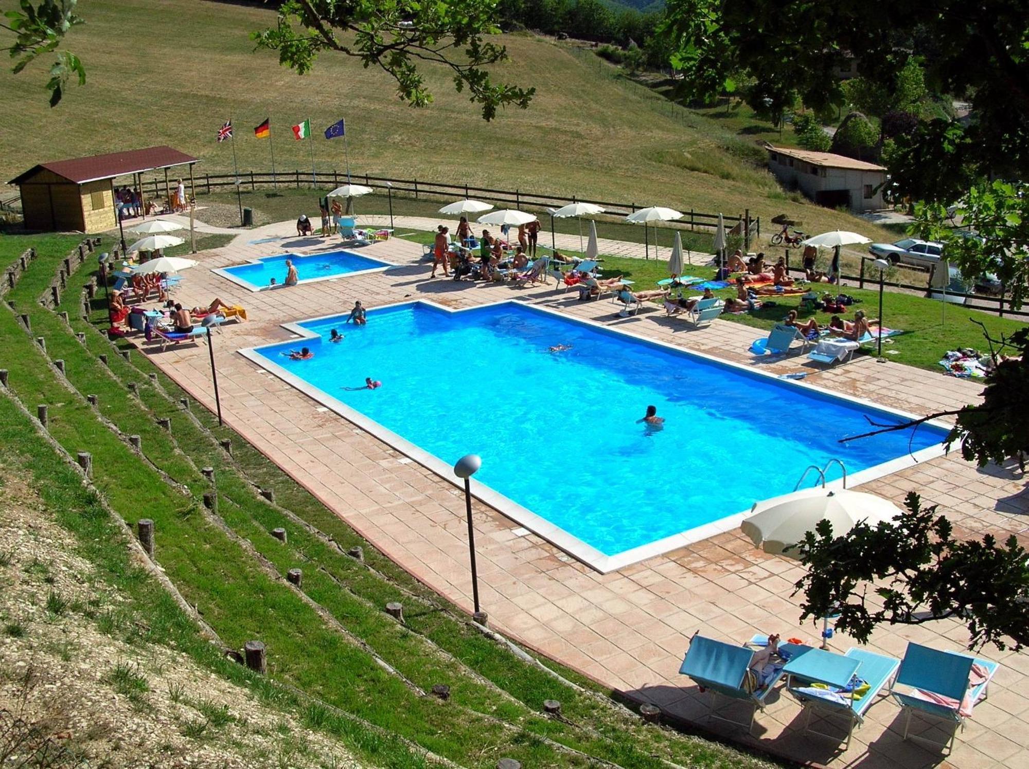 Agriturismo Orsaiola Урбания Экстерьер фото
