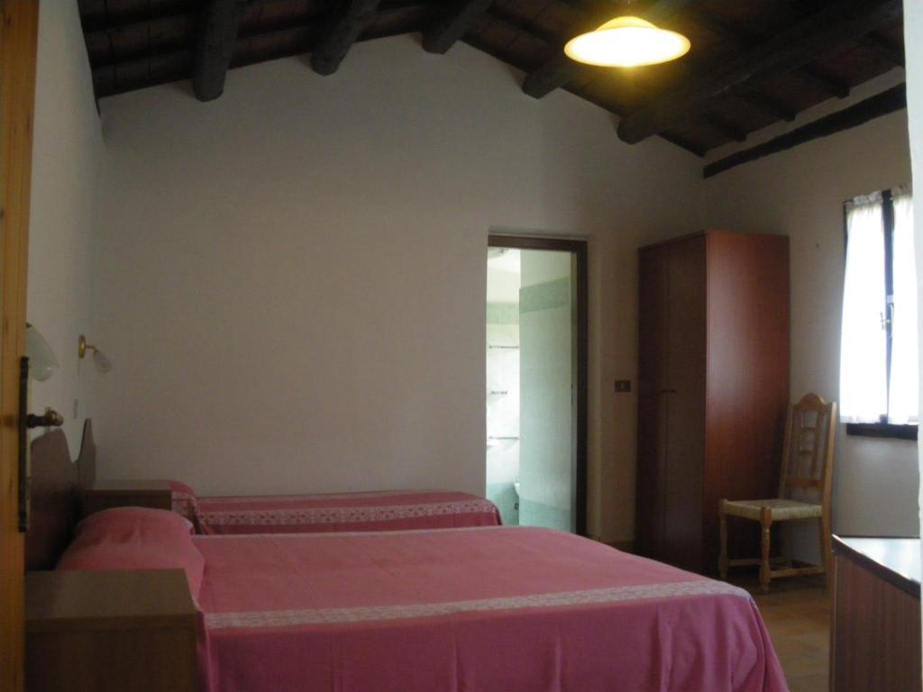 Agriturismo Orsaiola Урбания Номер фото