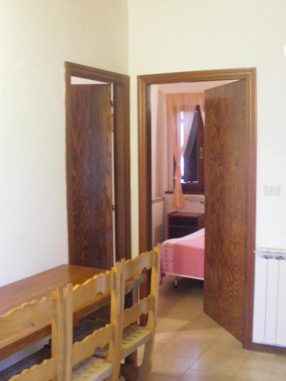 Agriturismo Orsaiola Урбания Экстерьер фото