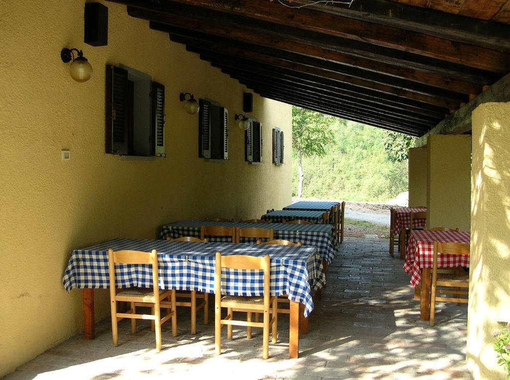 Agriturismo Orsaiola Урбания Экстерьер фото
